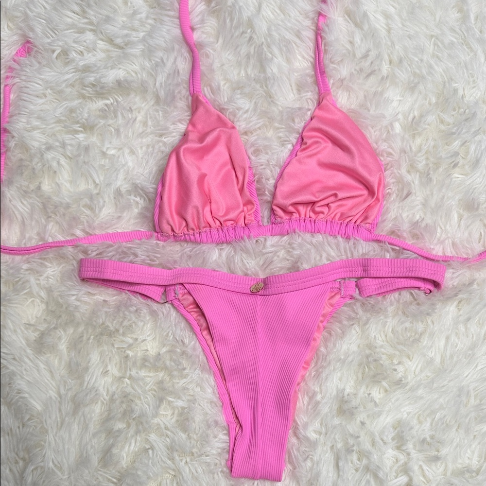 Brazilian Pink Ribbed Bikini Set - Picture 6 of 6